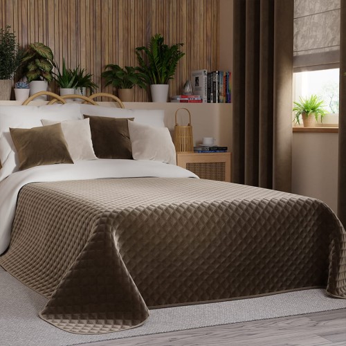 Narzuta dekoracyjna pikowana brązowa 170x210 cm welwetowa