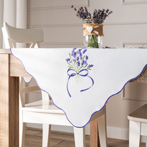 Serweta z haftem 85x85 cm, biała z fioletową lawendą na wiosnę, elegancka