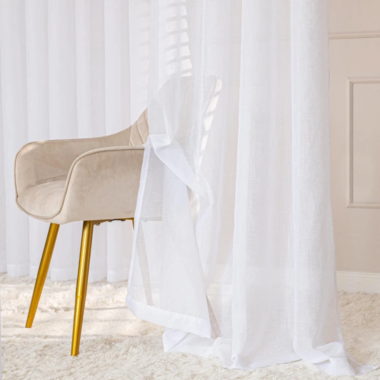 Firana biała na przelotkach 140×240 cm – gładka, elegancka firana gotowa z listwą