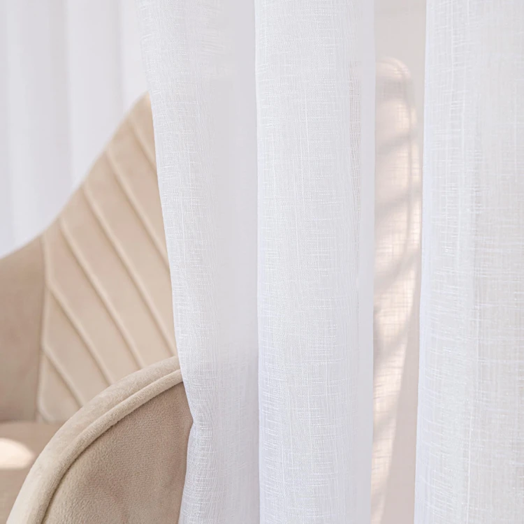 Firana biała na przelotkach 200×250 cm – gładka, elegancka firana gotowa z listwą