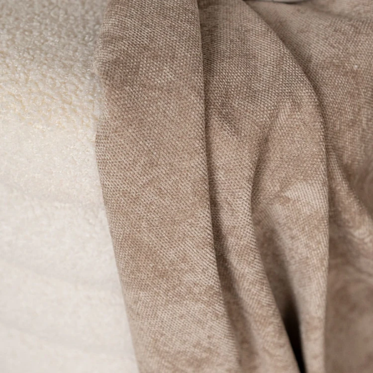 Zasłona welwetowa chłodna beżowa 140×260 cm – elegancka, półzaciemniająca, na przelotkach