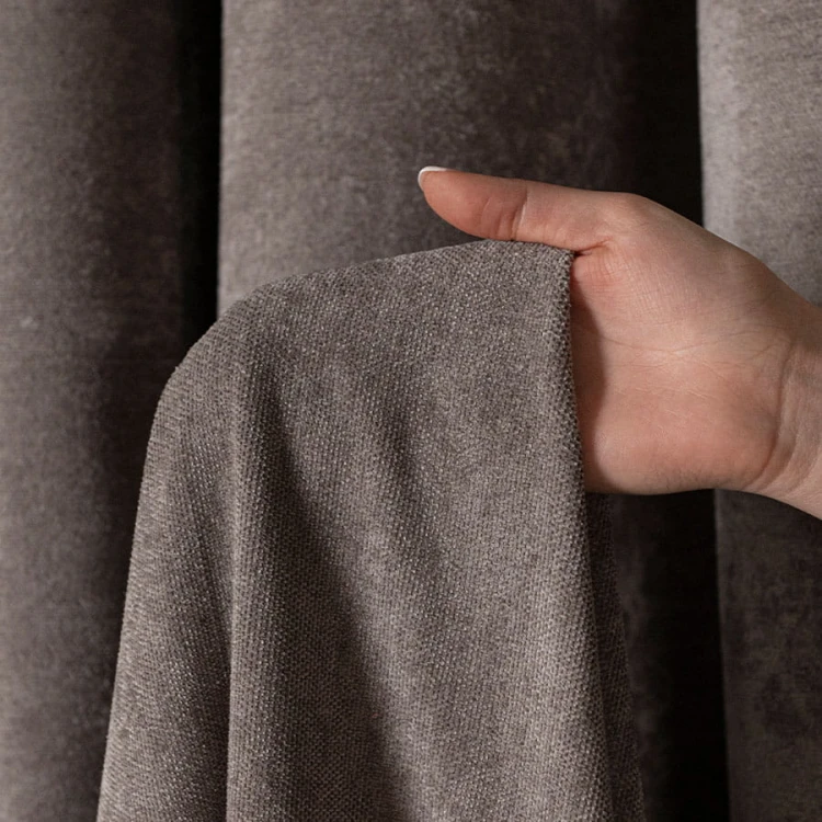 Zasłona welwetowa szarobrązowa 140×260 cm – elegancka, półzaciemniająca, na przelotkach