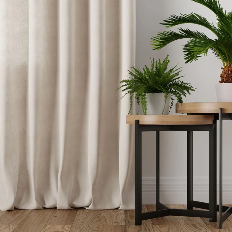 Zasłona welwetowa blackout 140x260 cm chłodna kremowa na taśmie, elegancka przyciemniająca