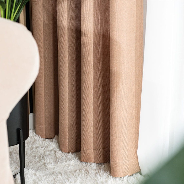 Zasłona gotowa na taśmie – 140 × 250 cm ciemna beżowa