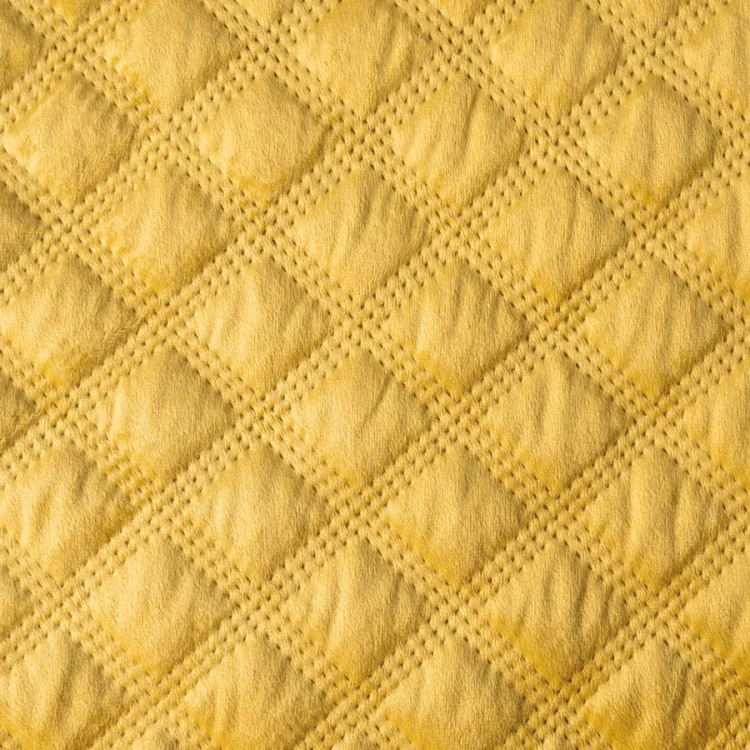 Narzuta dekoracyjna pikowana, szafranowa 170x210 cm welwetowa
